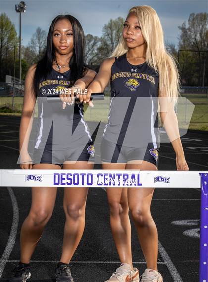 Thumbnail 3 in DeSoto Central (Team & Individual) photogallery.
