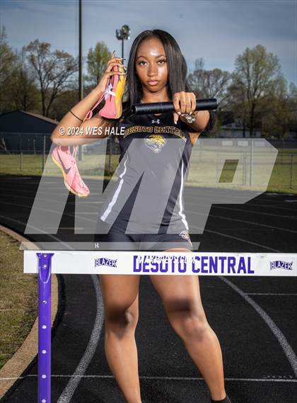Thumbnail 1 in DeSoto Central (Team & Individual) photogallery.