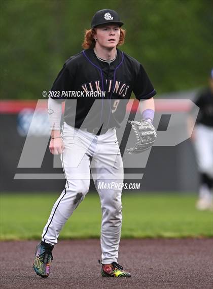 Thumbnail 3 in Lake Stevens @ Woodinville (District 1/2 4A Baseball) photogallery.
