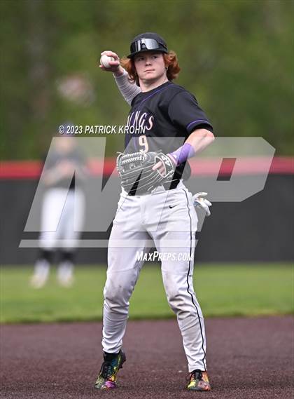 Thumbnail 3 in Lake Stevens @ Woodinville (District 1/2 4A Baseball) photogallery.