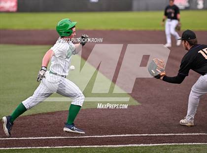 Thumbnail 3 in Lake Stevens @ Woodinville (District 1/2 4A Baseball) photogallery.