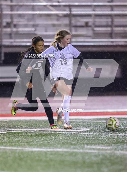 Thumbnail 3 in McIntosh @ Dutchtown photogallery.
