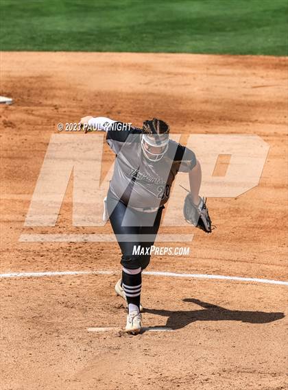Thumbnail 3 in Pearland vs. Guyer (UIL 6A Softball Final) photogallery.