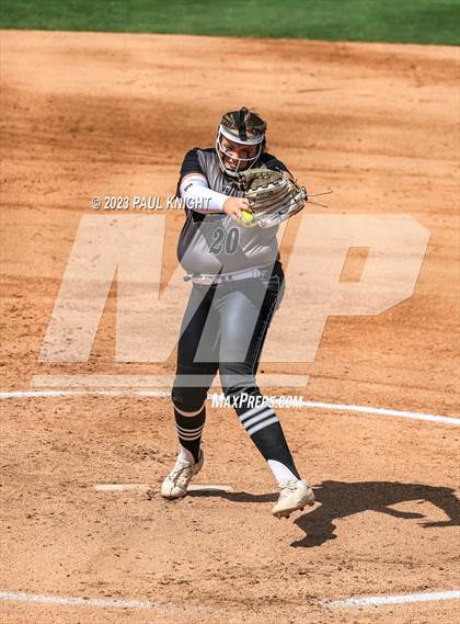 Thumbnail 3 in Pearland vs. Guyer (UIL 6A Softball Final) photogallery.