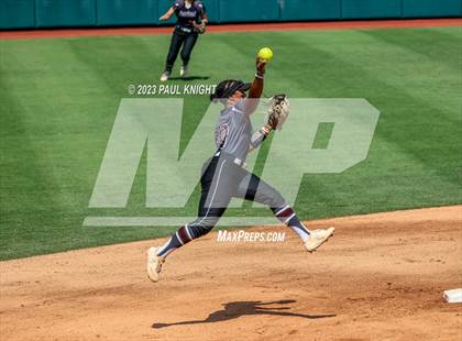 Thumbnail 1 in Pearland vs. Guyer (UIL 6A Softball Final) photogallery.