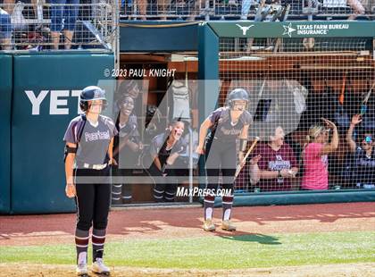 Thumbnail 3 in Pearland vs. Guyer (UIL 6A Softball Final) photogallery.