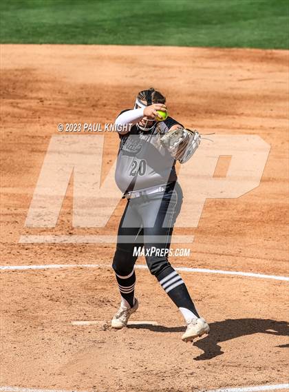 Thumbnail 1 in Pearland vs. Guyer (UIL 6A Softball Final) photogallery.