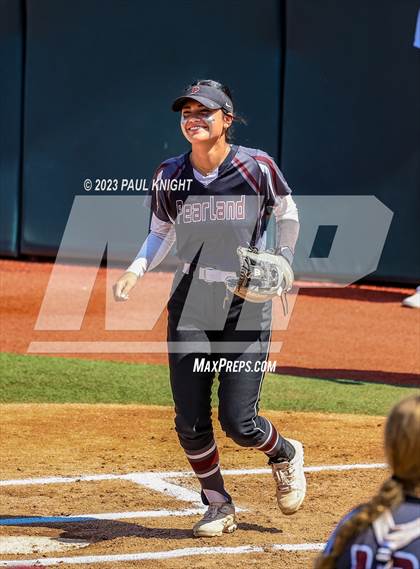 Thumbnail 2 in Pearland vs. Guyer (UIL 6A Softball Final) photogallery.