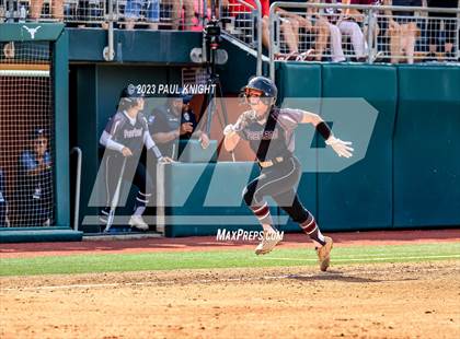 Thumbnail 1 in Pearland vs. Guyer (UIL 6A Softball Final) photogallery.