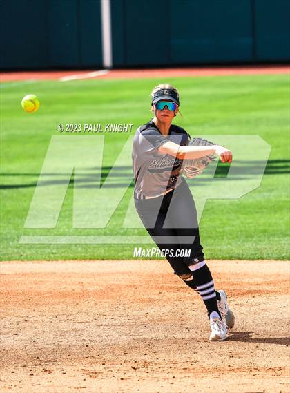 Thumbnail 3 in Pearland vs. Guyer (UIL 6A Softball Final) photogallery.