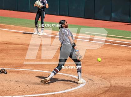 Thumbnail 1 in Pearland vs. Guyer (UIL 6A Softball Final) photogallery.