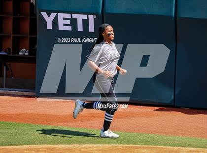 Thumbnail 2 in Pearland vs. Guyer (UIL 6A Softball Final) photogallery.
