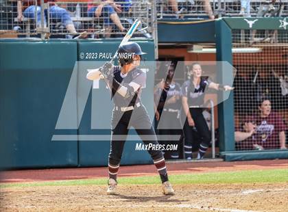 Thumbnail 3 in Pearland vs. Guyer (UIL 6A Softball Final) photogallery.