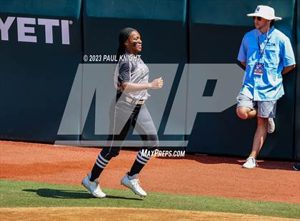 Thumbnail 3 in Pearland vs. Guyer (UIL 6A Softball Final) photogallery.