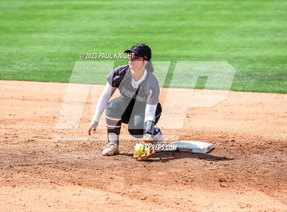 Thumbnail 3 in Pearland vs. Guyer (UIL 6A Softball Final) photogallery.