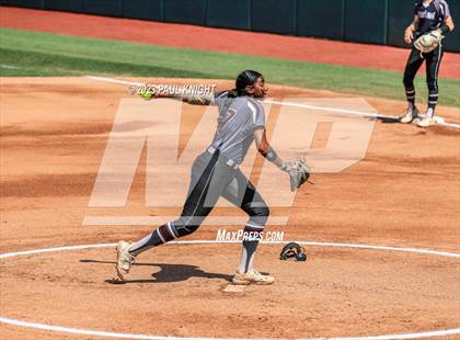 Thumbnail 1 in Pearland vs. Guyer (UIL 6A Softball Final) photogallery.