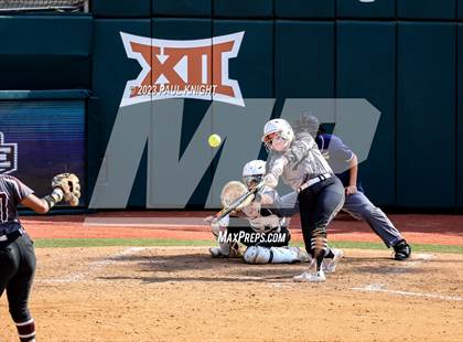 Thumbnail 2 in Pearland vs. Guyer (UIL 6A Softball Final) photogallery.