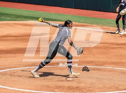 Thumbnail 2 in Pearland vs. Guyer (UIL 6A Softball Final) photogallery.