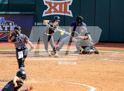 Thumbnail 3 in Pearland vs. Guyer (UIL 6A Softball Final) photogallery.