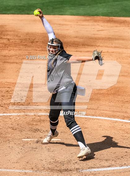 Thumbnail 1 in Pearland vs. Guyer (UIL 6A Softball Final) photogallery.