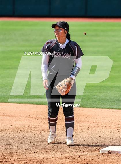 Thumbnail 3 in Pearland vs. Guyer (UIL 6A Softball Final) photogallery.