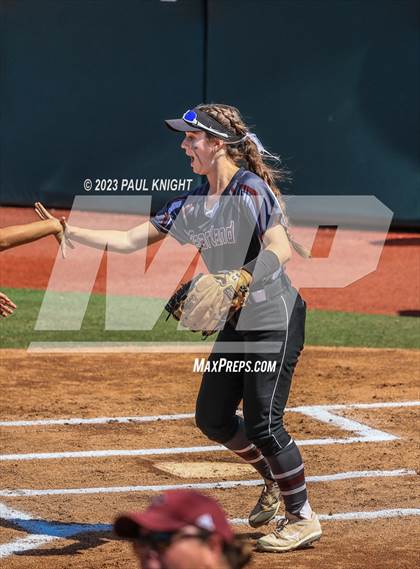 Thumbnail 2 in Pearland vs. Guyer (UIL 6A Softball Final) photogallery.