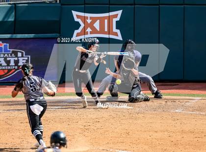 Thumbnail 3 in Pearland vs. Guyer (UIL 6A Softball Final) photogallery.