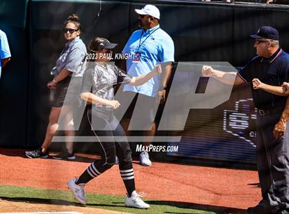 Thumbnail 3 in Pearland vs. Guyer (UIL 6A Softball Final) photogallery.