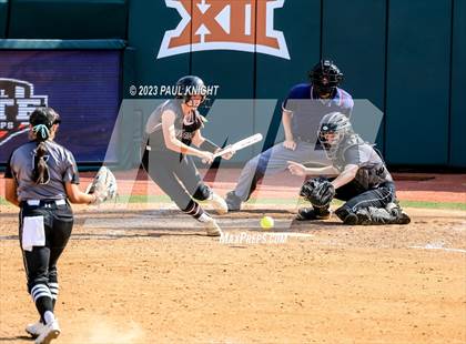 Thumbnail 3 in Pearland vs. Guyer (UIL 6A Softball Final) photogallery.
