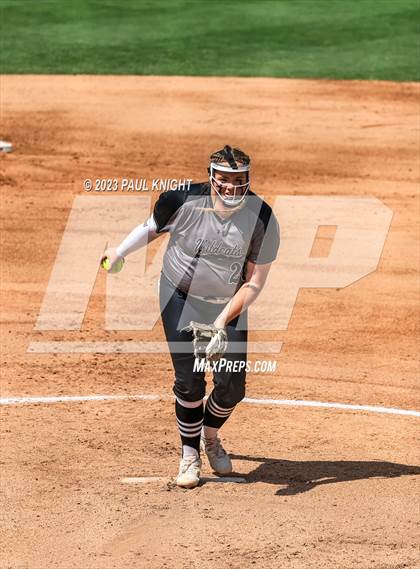 Thumbnail 2 in Pearland vs. Guyer (UIL 6A Softball Final) photogallery.