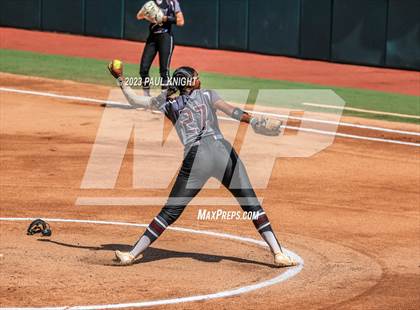Thumbnail 3 in Pearland vs. Guyer (UIL 6A Softball Final) photogallery.