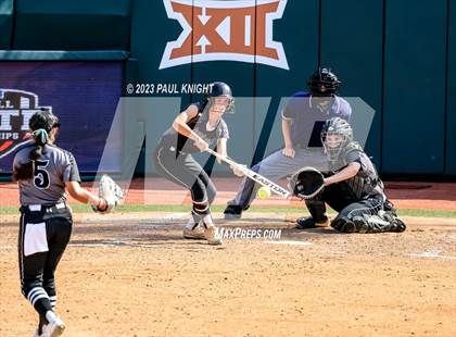 Thumbnail 3 in Pearland vs. Guyer (UIL 6A Softball Final) photogallery.