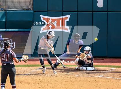 Thumbnail 2 in Pearland vs. Guyer (UIL 6A Softball Final) photogallery.