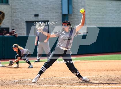 Thumbnail 3 in Pearland vs. Guyer (UIL 6A Softball Final) photogallery.