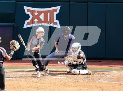 Thumbnail 1 in Pearland vs. Guyer (UIL 6A Softball Final) photogallery.