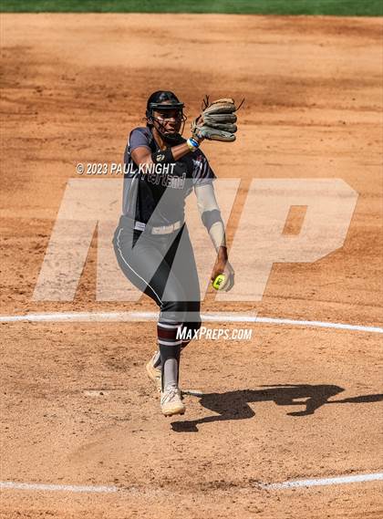 Thumbnail 1 in Pearland vs. Guyer (UIL 6A Softball Final) photogallery.