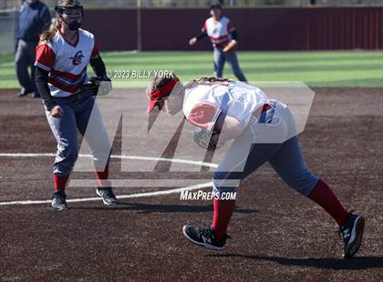 Thumbnail 1 in Grand Saline vs Chisum photogallery.