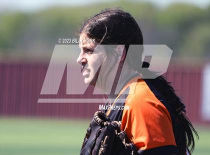 Thumbnail 2 in Grand Saline vs Chisum photogallery.