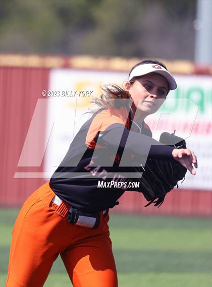 Thumbnail 1 in Grand Saline vs Chisum photogallery.