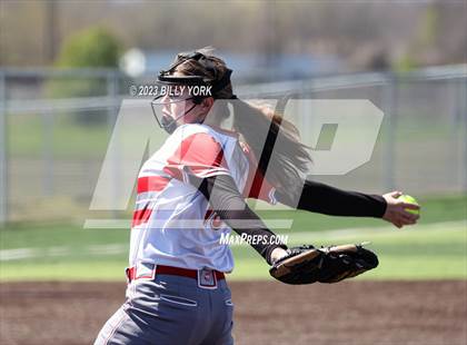 Thumbnail 3 in Grand Saline vs Chisum photogallery.