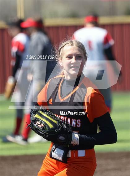 Thumbnail 1 in Grand Saline vs Chisum photogallery.