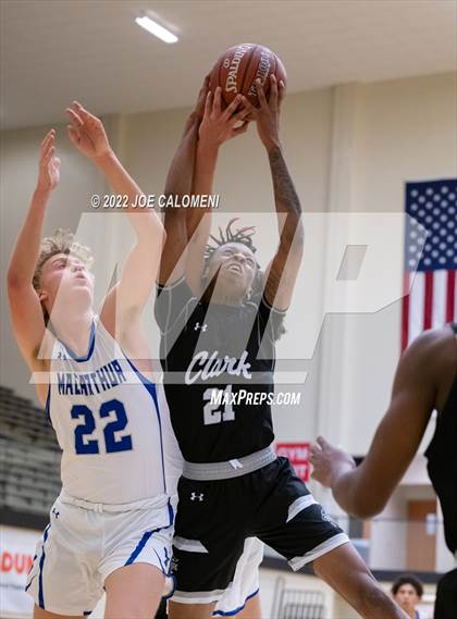 Thumbnail 1 in MacArthur [Douglas] vs Clark photogallery.