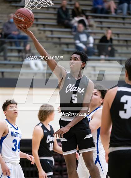 Thumbnail 3 in MacArthur [Douglas] vs Clark photogallery.