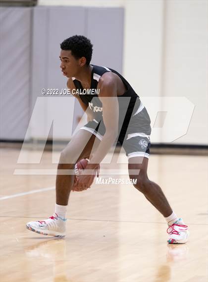 Thumbnail 2 in MacArthur [Douglas] vs Clark photogallery.