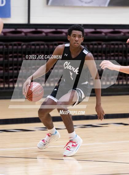 Thumbnail 3 in MacArthur [Douglas] vs Clark photogallery.