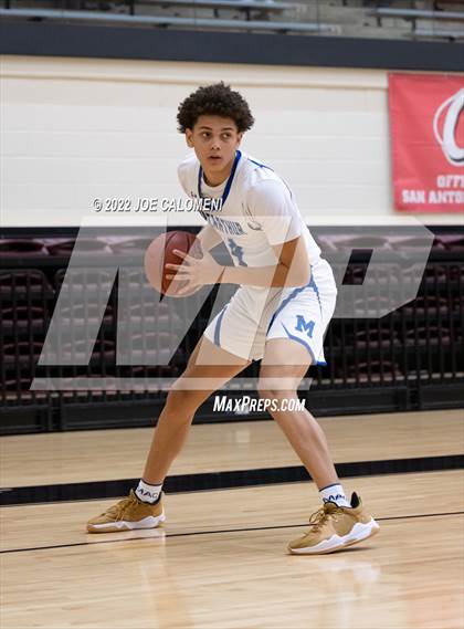 Thumbnail 2 in MacArthur [Douglas] vs Clark photogallery.