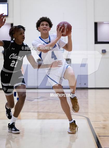 Thumbnail 3 in MacArthur [Douglas] vs Clark photogallery.