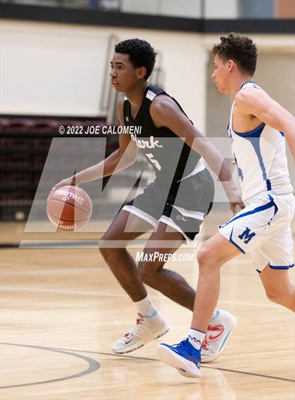 Thumbnail 1 in MacArthur [Douglas] vs Clark photogallery.