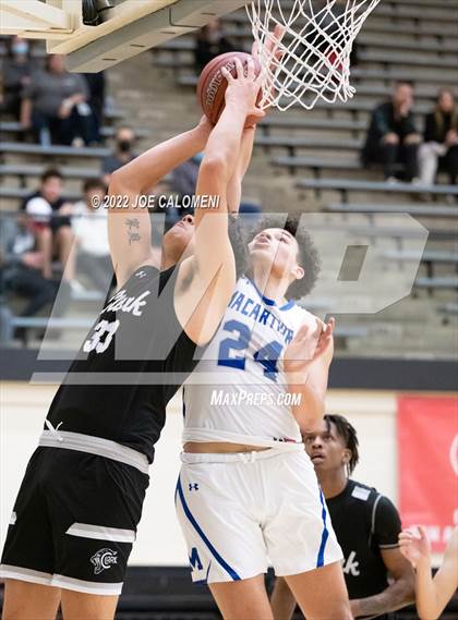 Thumbnail 2 in MacArthur [Douglas] vs Clark photogallery.