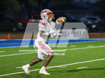 Thumbnail 3 in Bolles vs. Monarch photogallery.